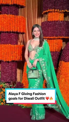 Alaya F giving Major Fashion goals for Diwali outfit as she rocks the traditional look in modern touch at #rameshtaurani Diwali Party 2024. #Diwali #diwaliparty #rameshtauranidiwiparty #instantbollywood #bollywood #foryou #fyp #fypシ 
