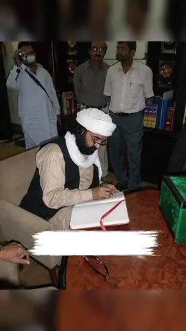 نہ کوئی دل ملاتا ہے نہ کوئی دل سے ملتا ہے کسی نے سچ کہا ہے دل بڑی مشکل سے ملتا ہے  #میخانہِ_نصیر #peernaseerudinnaseer #peernaseerudinnaseerpoetry #poetry #poetrystatus #100mviews #golrasharif #motivationalvideo #trendingvideo #fypシ #1billionviews #foryoupage❤️❤️ #viral_plzzz #pirmehralishah @TikTok @TiktokPakistanOfficial 