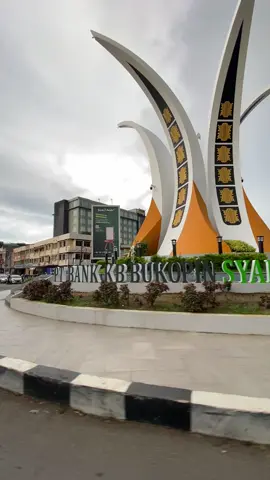 Apa yang paling kalian mau ada  di Banda Aceh yang belum saat ini?? Selamat sore semua ✨🌅 #bandaacehupdate #bandaaceh #foryoupage #fyp #aceh #