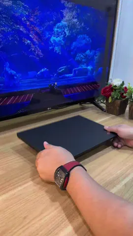 Lenovo ThinkPad T14: Kekuatan di Setiap Ketikan! Dengan prosesor Intel Core i5 Gen 10, RAM 16GB DDR4, dan SSD NVMe 512GB, rasakan performa mulus tanpa kompromi. Layar 14” IPS FHD yang jernih, keyboard backlight nyaman, serta keamanan ekstra dengan fingerprint dan kamera antispy. Laptop premium untuk produktivitas dan keamanan maksimal. Siap untuk performa tangguh? T14 jawabannya! LENOVO THINKPAD T14  SPESIFIKASI : ✅Processor Intel Core i5-10310U Gen 10 Base Clock 2,20GHz Clockspeed 4,20GHz (8 CPUs)  ✅Ram 16gb DDR4 ✅Ssd 512gb NVMe ✅Layar 14inch IPS FHD (1920X1080)- Antiglare ✅Intel UHD Graphics ✅Keyboard Backlight ✅Cam Antispying ✅Finger ✅Port2 (2x USB 3.0 Type-A, 2X USB Type-C (Support pengisian daya, data transfer & display output), HDMI, LAN, Jacksound, Kenshintone Lock) Kondisi : ✅Unit Normal 100% ✅Mulus 95% sisanya bekas pemakaian ✅Tidak ada Minus fungsi ( bisa dicek langsung, Nanti dibantu cek secara detail, Mulai dari keyboard, sound, layar, kamera, baterai)  ✅Unit dipastikan Oke ✅Full Aplikasi, Unit siap pakai Kelengkapan : ✅Unit Laptop ✅Charger Original ✅Tas  ✅Keyboard Protector ✅Mouse ✅Garansi Hardware 1 bulan ✅Garansi Software 1 tahun ✅100% HARDWARE NORMAL QC TESTED  📍Alamat dijln sutan syahrir rt1 rw8 seberang padang utara 2 no 6  No telp : 0821 8684 5122 #ThinkPadT14 #LaptopProduktif #LaptopBisnis #PerformaTanpaBatas #KerjaMaksimal #KeamananTinggi #LaptopProfesional #PowerfulLaptop #ThinkPadSeries #LaptopAndalan