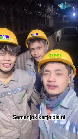 Sekedar sarkas bagi penjilat , betul apa betul ??@joo @𝗔𝗹𝗮𝗺𝘁𝗱𝗸𝗷𝗲𝗹𝗮𝘀  #imip_helmkuning #sarkas #imipmorowali #bahodopihits #morowali_sulteng_bahodopi #kulitambangbatubara #bugistiktok #fyp #fypシ゚viral #cupcut #beranda #kinrui_kri #bahodopi #bugispinrang #pajerosport #imip #imiphits 