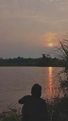 #capcut#vibessorehari#senja#pyp #mancing #mentahanvideo # inpo spott