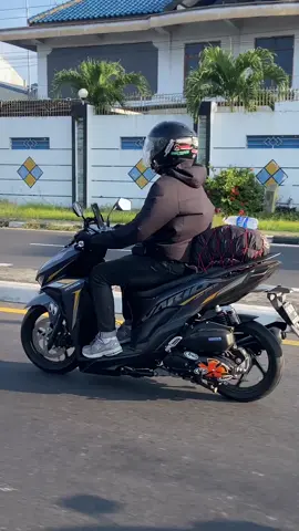 abiss hbd pada kemana boloo #matictransjawa #vavarioan #vario #panturace 