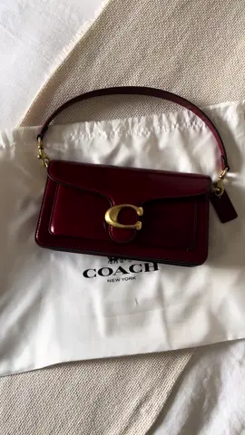 She’s perfect🍒  @Coach  #coachbag #fallfashion #autumn #cherry #burgundy 