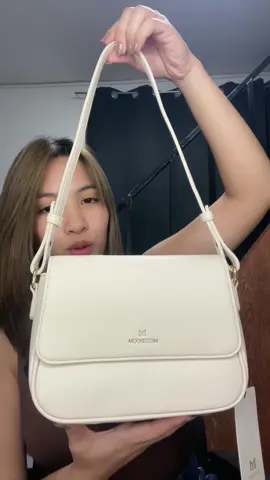 another bag reco for u!!!! #mossdoom #bag #whitebag #classybag #fyp #trend 