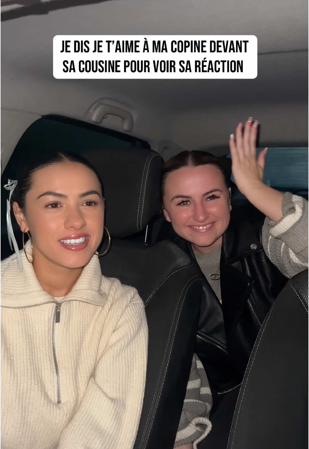 Elle est choquée ! @Lia__toutcourt @𝖲𝗁𝖺𝗋𝗈𝗇 𝖡𝗋𝗂𝗍𝗇𝖾𝗒 ☆ 