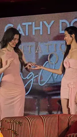 #fyp #LingOrm #CathyDollOnlyLingOrm #ormkornnaphat #linglingkwong #onlyyoutheseries #wlw #ThaiGL #GLSeries #GL #lgbtq 