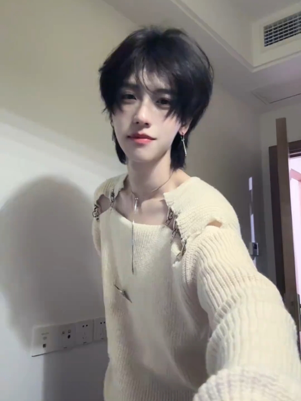 2phút hơn #dinhphiquan #đutrend #traidep #douyin #nhảy #viral #xhtiktok #xuhuong #xh #hotboy #haiphuthon 