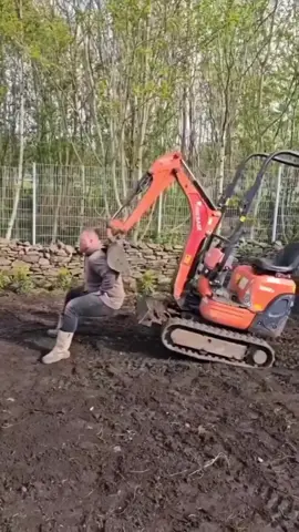 Legs Day . Repost @world_of_engineering  . #toolnut #legsday #legsworkout #excavation #crossfit #lifting