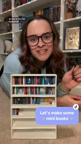 Full tutorial: @Lauren    real question is whether this is going to be the year that I finally keep up with making these for all my reads instead of giving up before the end like I usually do 😅 #BookTok #minibooks #tinybooks #minibookshelf #minibooktutorial 