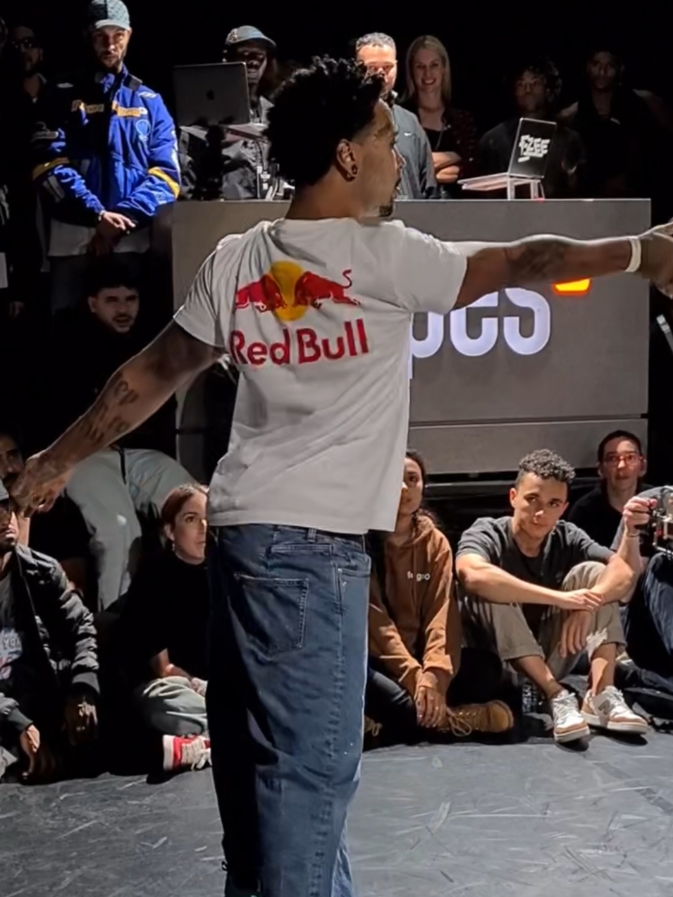@Diablo premier at the Beyond Doubt preselection 🔥 Duo with Stalamuerte of course 🤝🏼 #redbulldanceyourstyle #streetdance #dancer #hiphopdance #hiphop #dancebattle #freestyledance #cypher 