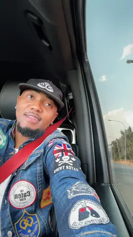 Off to kasi ukuyobloma Ekhoneni #shaunstylist #ekhoneni #trendingvideo #fyp #dancechallenge #dc #sama28 