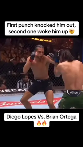 Diego Lopes knocked out and woke up Brian Ortega in the same combo 🔥 #UFC #mma #ufc_mma_sport #fight #knockout #ko #combatsports 