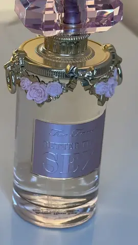 the prettiest perfume bottle in my collection 😍🩷🌸 @Too Faced  #perfume #perfumetok #fragrance #fragrances #girly #girlythings #girlytok #girlytips #girlyfinds #toofaced #SelfCare #shopping #fyp 