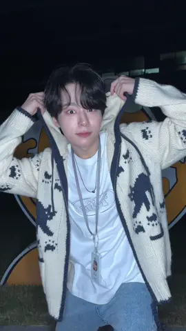 keep up, I'm too fast😉 #원어스 #ONEUS #환웅 #HWANWOONG #keepup