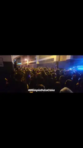 Olimpia jamas jugara solo la más fiel siempre presente 😎✌️🇳🇱 #DaleLeòn #Olimpia #UltraFiel #Viral #SomosOlimpia 😎🇳🇱