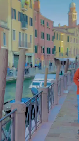 #WheneverWherever #liveforthechallenge #viralvideo🔥 #italyale🇮🇹 @shabi Maher @Raja irfan @ChauDaRy HusNain 🇮🇹 