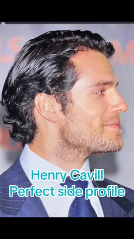 What would Henry Cavill looks like if he had a perfect side profile? #henrycavill #fyp #perfectface #sideprofile 