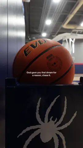 #basketballmotivation #basketballtiktok #d1athlete #fyp #aesthetic #relatable #studentathlete #christianathlete 