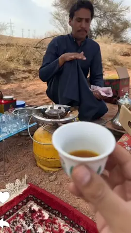 نسق لصق😂😂😂😂😂 #مشاري_المسطح #ابو_صالح #ابو_جوزاء 