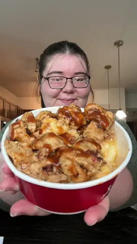 what i eat in a day (mostly) #whatieatinaday #wieiad #fyp #foryou #foryoupage #spendthedaywithme #chicken #friedchicken #raisingcanes #canessauce #canes #mukbang #food #Foodie #FoodTok #foodtiktok #chickenpotpie #slowcooker #chickfila #macandcheese @Raising Cane's @Chick-fil-A @tacobell #tacobell @Netflix #swat #CapCut 