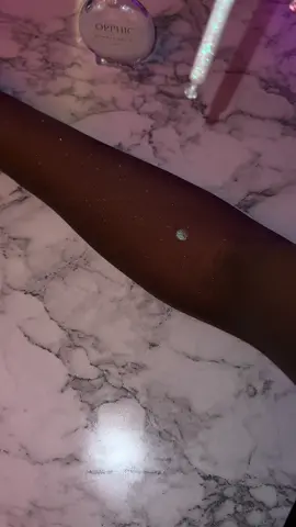 Interstellar Shimmer Dry Oil✨