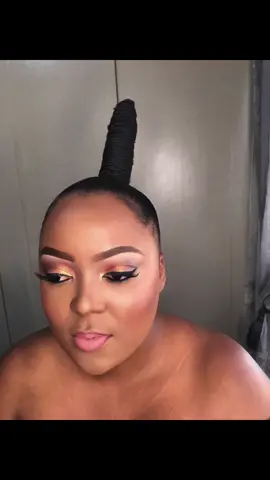 Lets Glam you up!💄🖌🎨 MAKEUP: Miss Nikki HAIR: Vuyo 📍Kagiso Riverside 📞 0782116209 #hair #salon #beauty #viral_video 