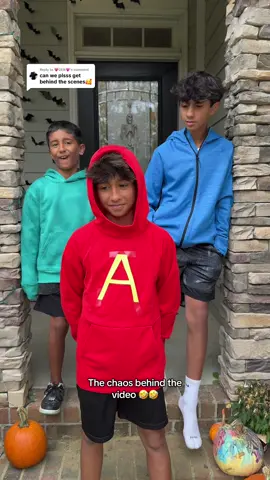 Replying to @💗GEN💗 oh Lukey! 🤣 #bts 