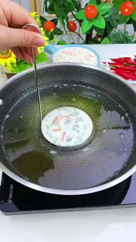 Kitchen helper#fypシ゚viral #goodthingathome #gadgetsavailable #satisfying #tiktokdubai🇦🇪 #tiktokmademebuyit 