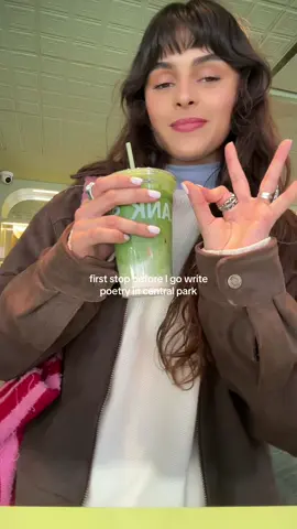 #poetry #nyc #poetrytok #matcha #centralpark 