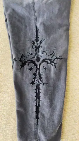 ✝️✝️✝️#sew #sewing #sewingtiktok #fashion #fashiontiktok #fashiondesign #fashiondesigner #upcycling #upcycledfashion #upcycle #thrift #thrifted #thriftstore #trending #xybca #fyp #viral#CapCut 
