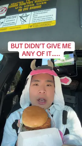 EAT MOR CHIKIN 🐮 #chickfila #mukbang #burger #food #Foodie #foodreview #eating #fastfood #friedchicken 