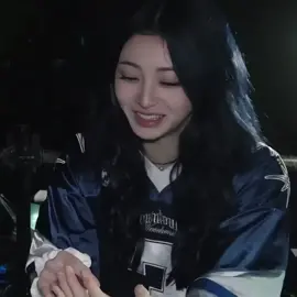 whatever you say, beautiful #lesserafim #yunjin #chaewon #purinz #kpop #fyp