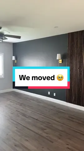 Moved into our new home this weekend, and it’s bitter sweet.  We made so many memories in this home and it’s emotional saying goodbye 🫶🏼 Also, my son had the best baby legs 😭🥹 