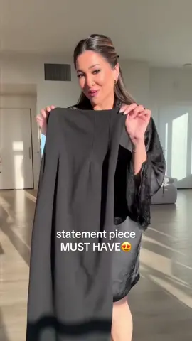 Ummm we are obsessed! Should we bring it back😍✨ #outfitoftheday #datenightoutfitideas #datenightoutfit 