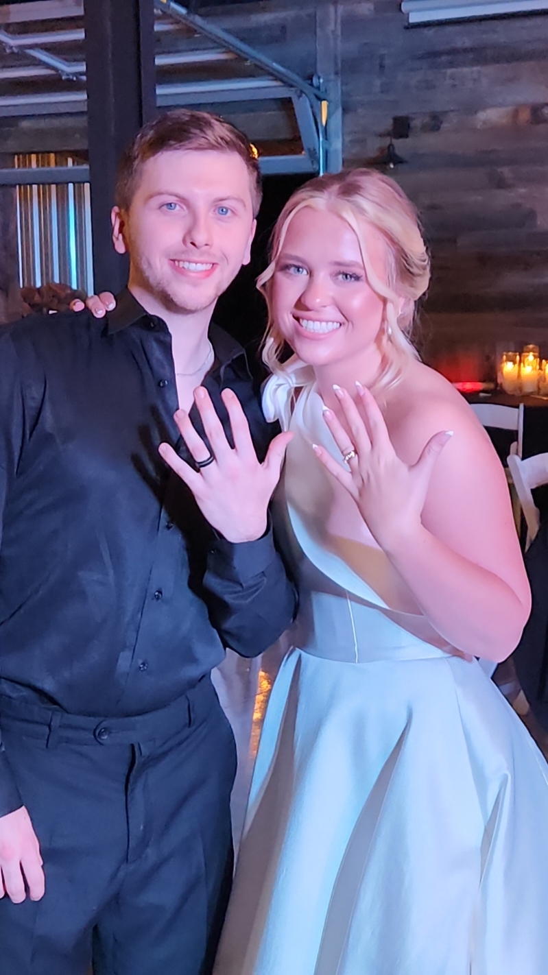 #wedding #Love #couple #forever #family #dadsoftiktok #follow #marriedlife #wife @Lesli Davis-Price 
