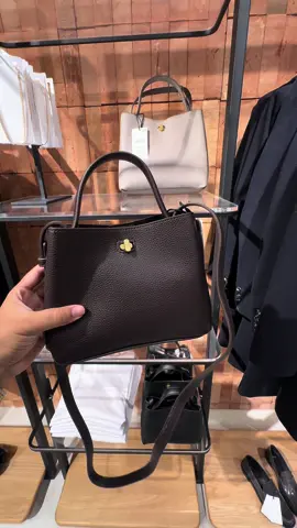 Just fell in love in @Mango 🤎😍 need it in every colour 😮‍💨 ref: 77046000 #mango #mangouk #mangooutfits #newinmango #designerbags #designerfashion #newinstore 