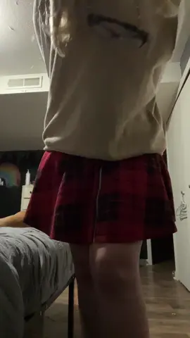 Happy Halloween offbrand maka I’m using this wig for another cosplay so can’t cut it or dye it I have gloves. I just forgot to wear them #OOTD #happyhalloween #maka #souleatercosplay #souleater #makacosplay #queer 