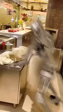 #роботитесто #робот#тесто#мнем