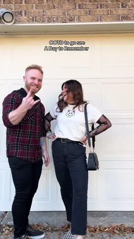 Went to see @A Day To Remember, I can finally cross crowd surfing off my bucket list 🤣🤘🏼 #OOTD #outfitinspo #outfitoftheday #adaytoremember #adtr #concertootd #concertfit #fyp #fitcheck #midsizefashion #fashiontiktok #smallcreator #latinacreator #roadto5k #styletips 