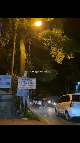 singkat padat kangen #medley #fyp #lewatberanda #galaubrutal #sadvibes #foryoupage #liriklagu #sadsong #foryou #xyzbca 