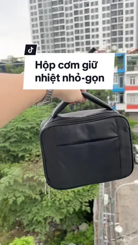 Hộp cơm giữ nhiệt dành cho ai thích sự nhỏ gọn nè 👍🏻👍🏻👍🏻  #joymall #joymallocknlock #joymalllocklockchinhhang #locknlock #hangchinhhang #mienphivanchuyen #chotdontiktok #tiktokmademebuyit  #tiktokshopvn #thuhaifreeship #tiktokhome #tiktoktech #hopcomvanphong #hopcomgiunhiet 
