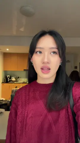 Sweater from @aelfricedenofficial ❤️❤️ dc: ivann25 #OOTD #fitcheck 