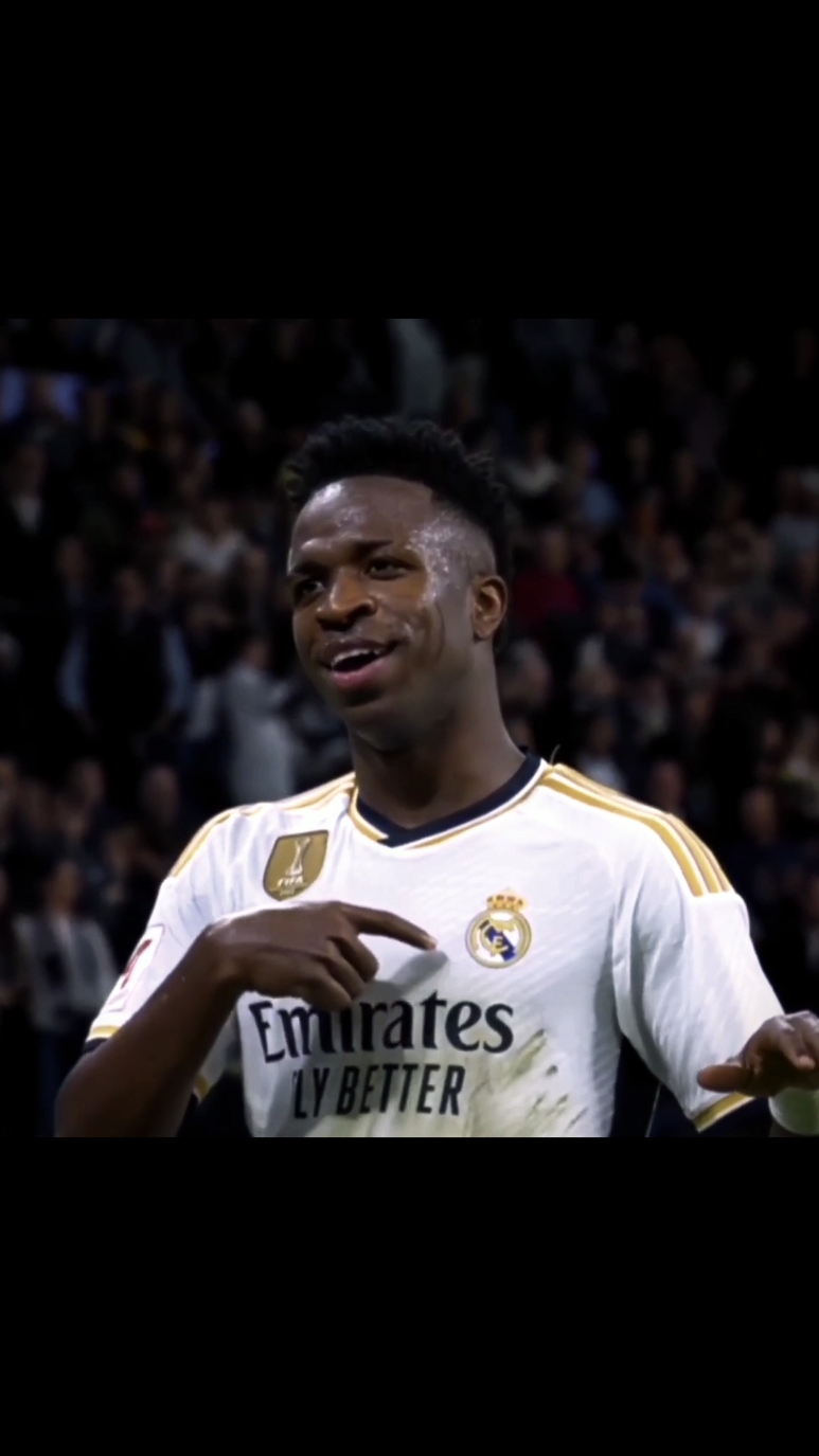 كل البيض والسمر حضرن 🤩🇧🇷. #realmadrid #vinicius #fyp #foryou #foryoupage 