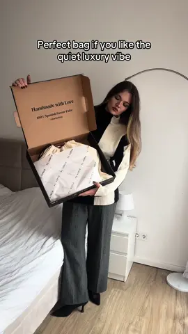 In love with my new bag from @PARIS/64 🥰 #paris64 #quietluxury 