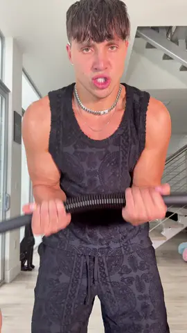 Wait for it 😂😂🤦‍♂️ @NovaMEN by @FashionNova  