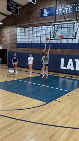 Great work today!🔥 #girlsbasketball #basketballtraining 