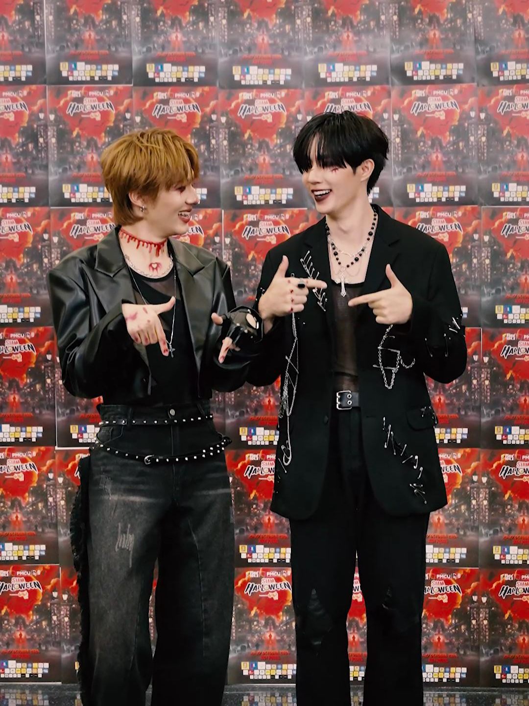 Zee NuNew จะเปลี่ยน #ฤดูของเธอchallenge ให้เป็น #ฤดูของซีนุนิว ไม่ได้นะ  เพราะมันจะไอ่นั่นเกิน 🤭💘   @zee.pruk@nunew_cwr @dmdmusicth @domunditv #เพลงฤดูของเธอ #YourSeasonByNuNew#ZeeNuNew #ZeePruk #NuNew  #SiamHalloween2024xZeeNuNew  #SiamHalloween2024 #สยามฮาโลวีน #FlexConnect #Flex1045