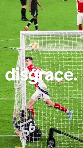 Absolute DISGRACE 🎥 @Corzek #fyp #foryou #foryoupage #arsenal #liverpool #referee #var #saka #salah #arteta #papapincus #mattp #mattpincus #peterdrury 