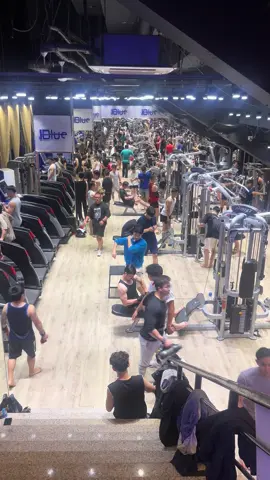 Cứ tưởng vào nhầm Phòng😰🫣 đông quá Má ôi🥺#bluegymvt6 #gymervn #xunghuongtiktok 